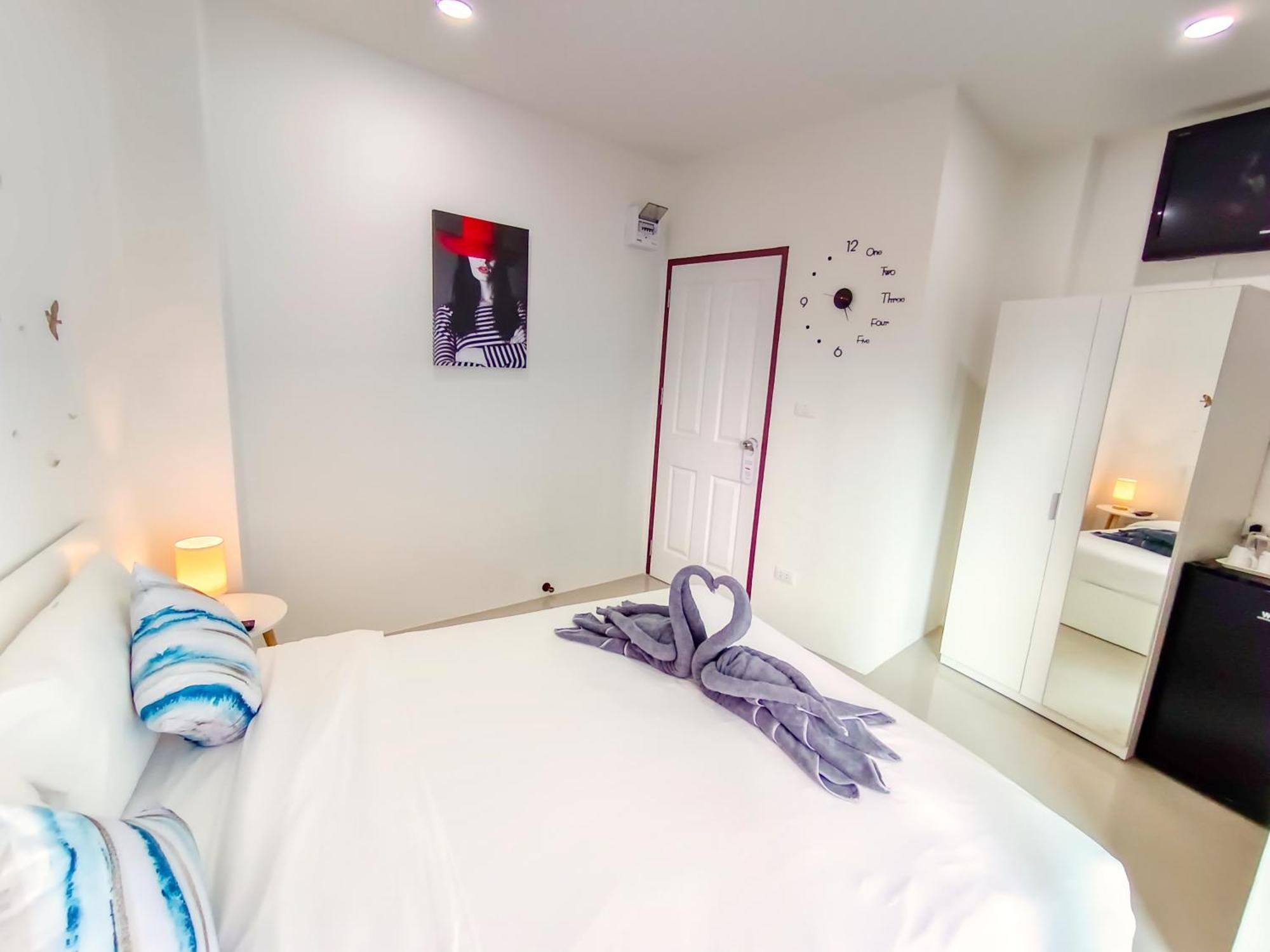 Sailor Hotel 芭達亞 客房 照片
